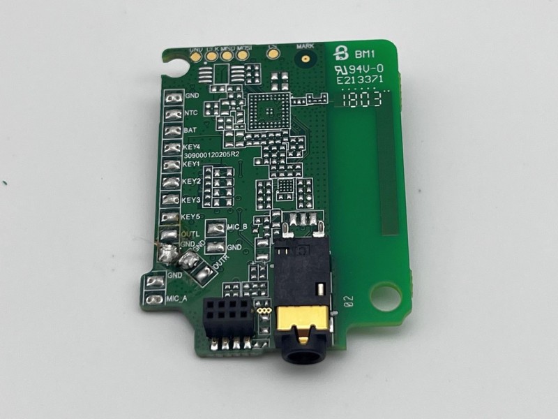 Аудио разъем на плате Marschall Major III Bluetooth