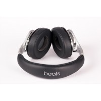 Beats by Dr. Dre Executive Silver